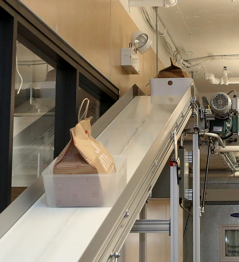 Ghost kitchen technology for delivery services