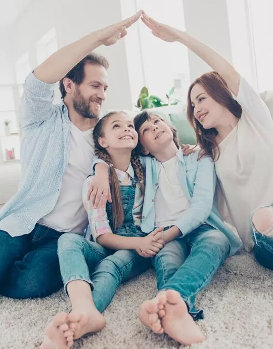 Insurance kiosk for customer engagement